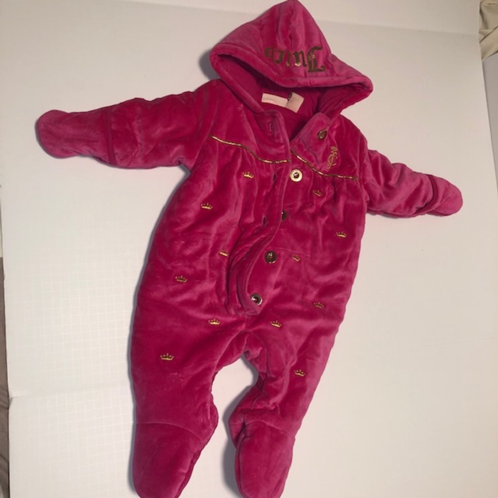 Juicy couture babies snow suit 6-9 months